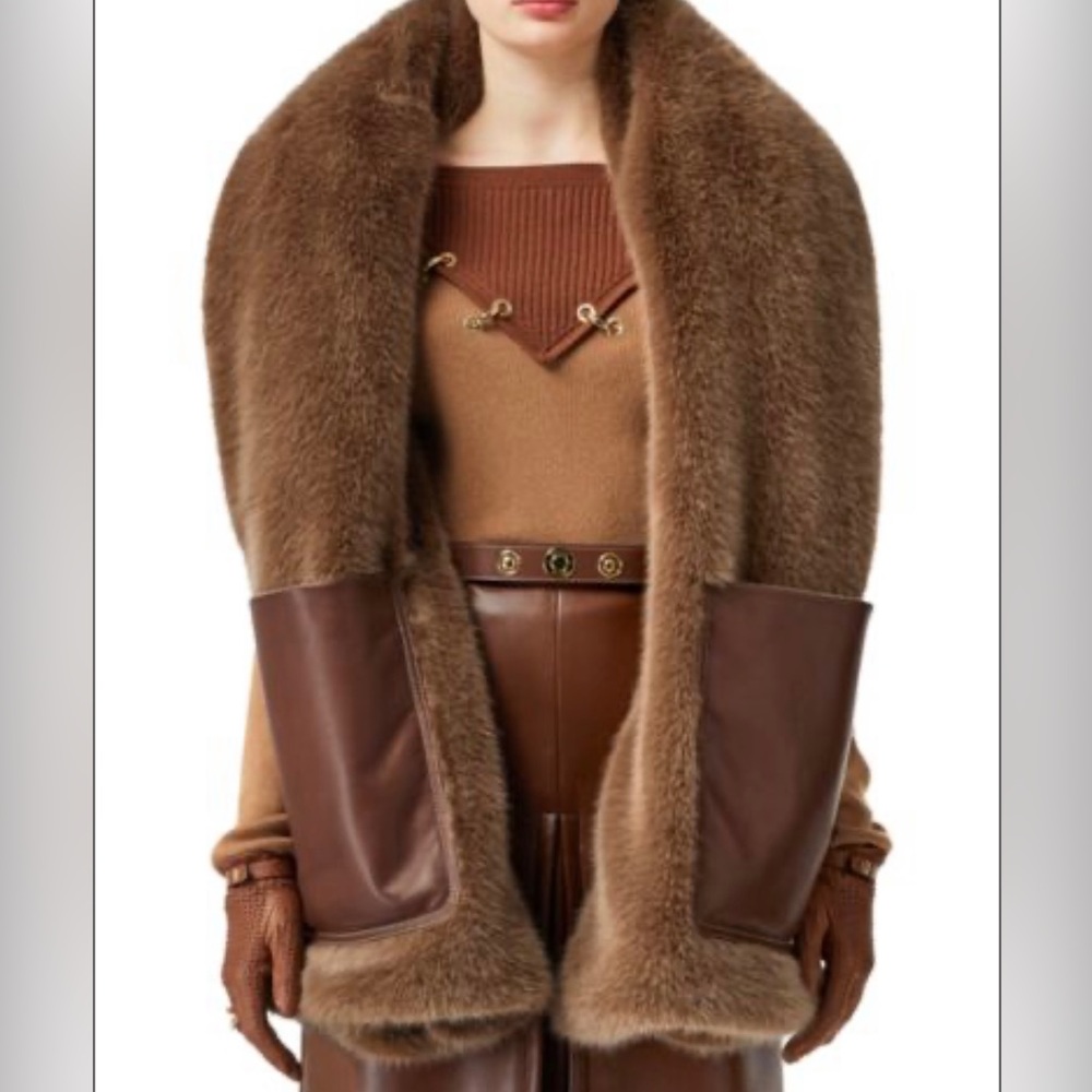 Burberry - Cashmere & Faux Fur Shawl (NEW)